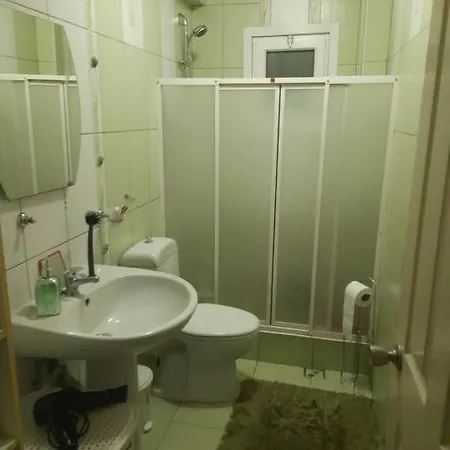 Tum Ev Kiralik Konut Merkeze Yakin Doga